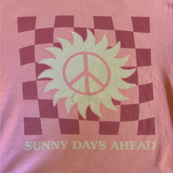 AE Cropped Graphic Tee size M - Picture 3 of 4